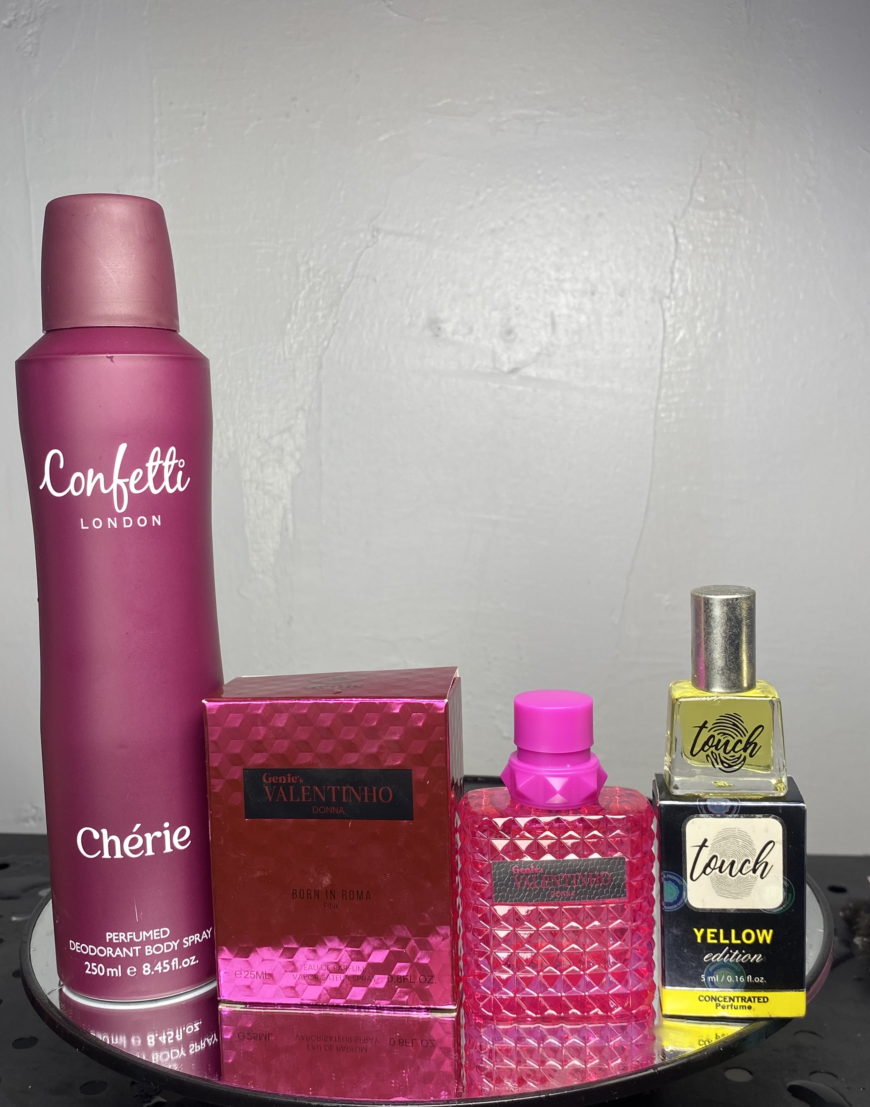 Valentinho Donna Pink Set (Women)